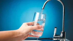 En sağlıklı içme suyu hangisi? Damacana ve arıtma suyu karşılaştırması