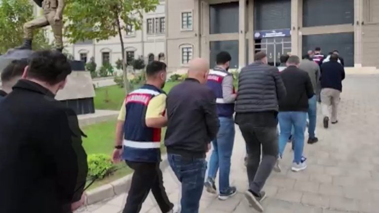 Şanlıurfa merkezli 22 ilde yasa dışı bahis operasyonu: 61 gözaltı